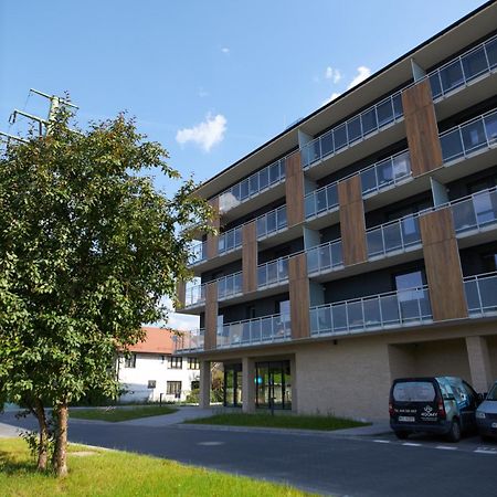 Apartamenty 24H Pileckiego Warsaw Exterior photo