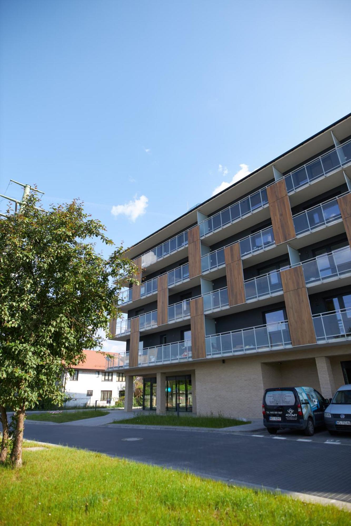 Apartamenty 24H Pileckiego Warsaw Exterior photo